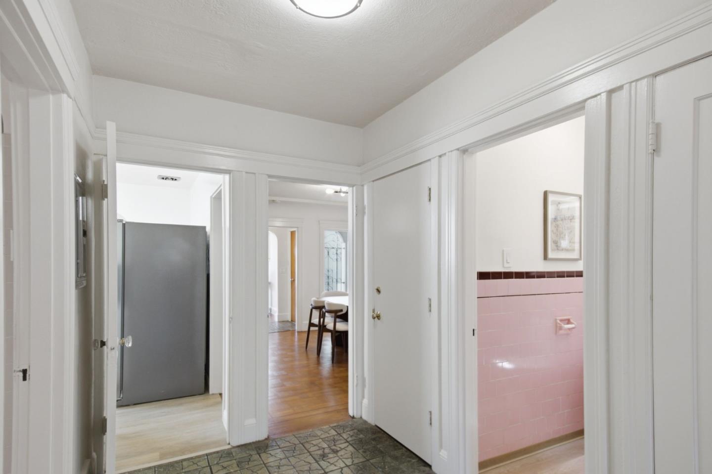 35 Castle Manor AVE