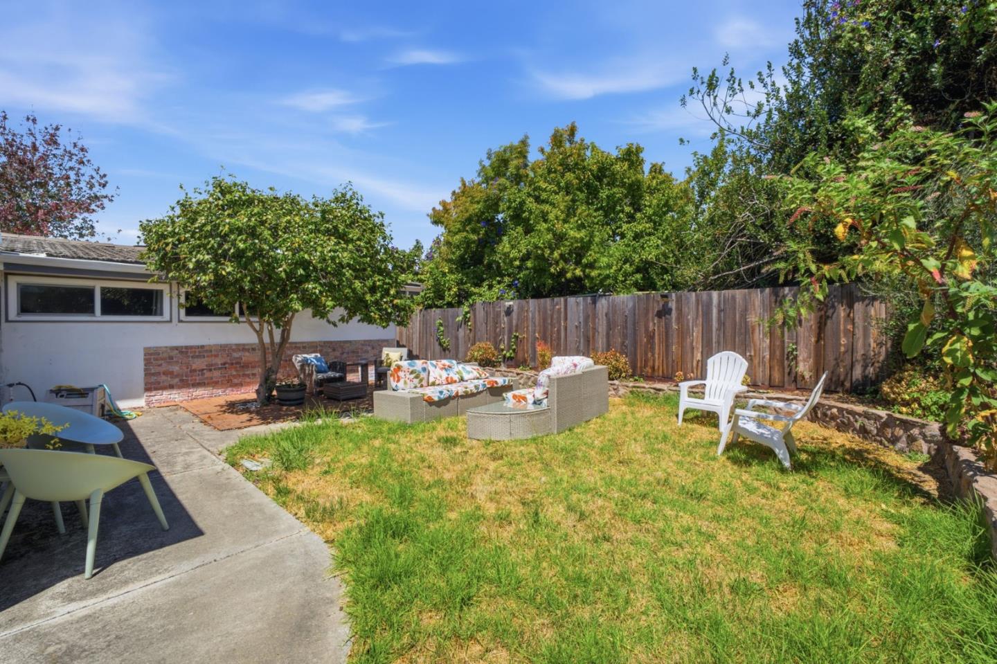27532 Gainesville AVE