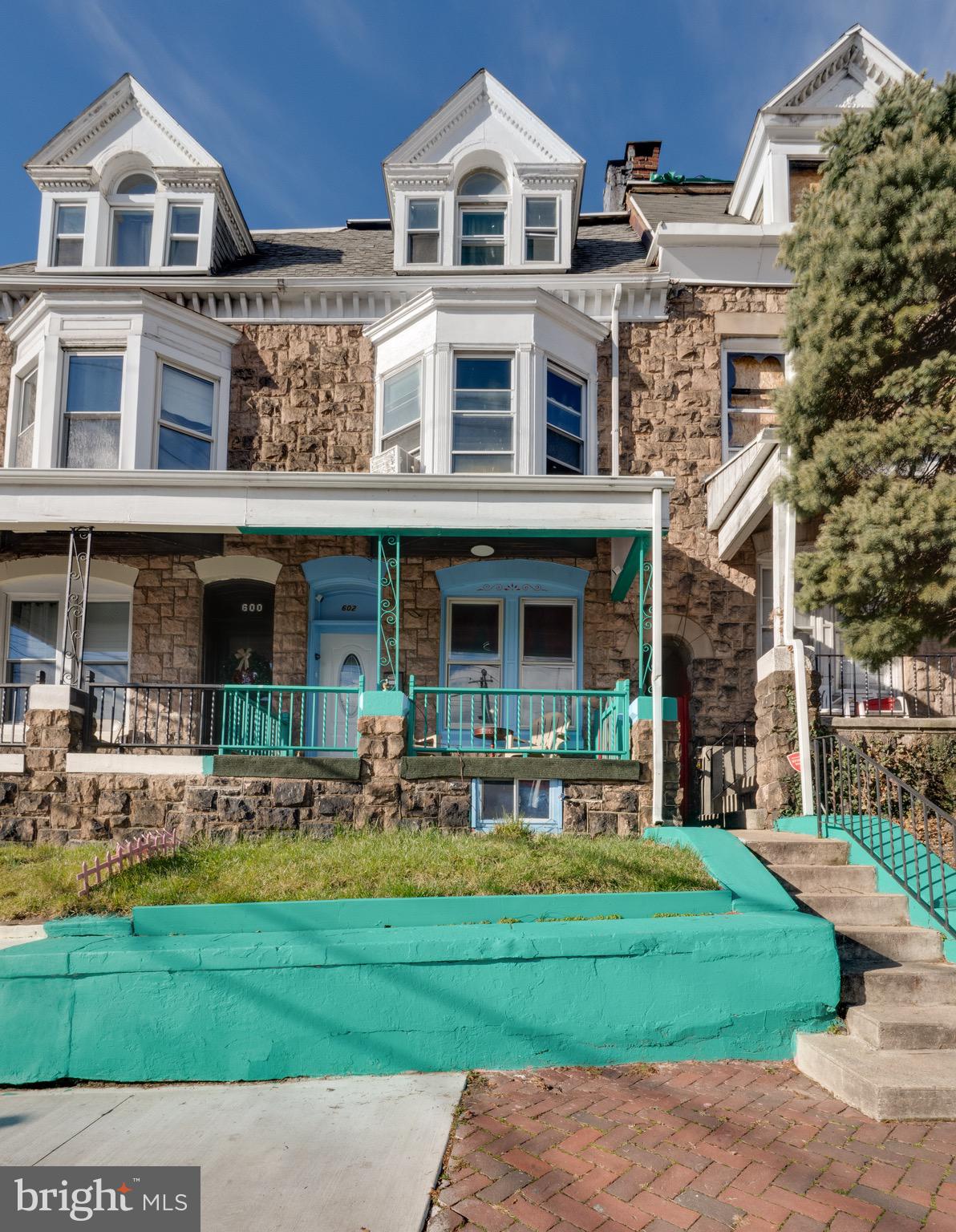 602 N 6TH STREET