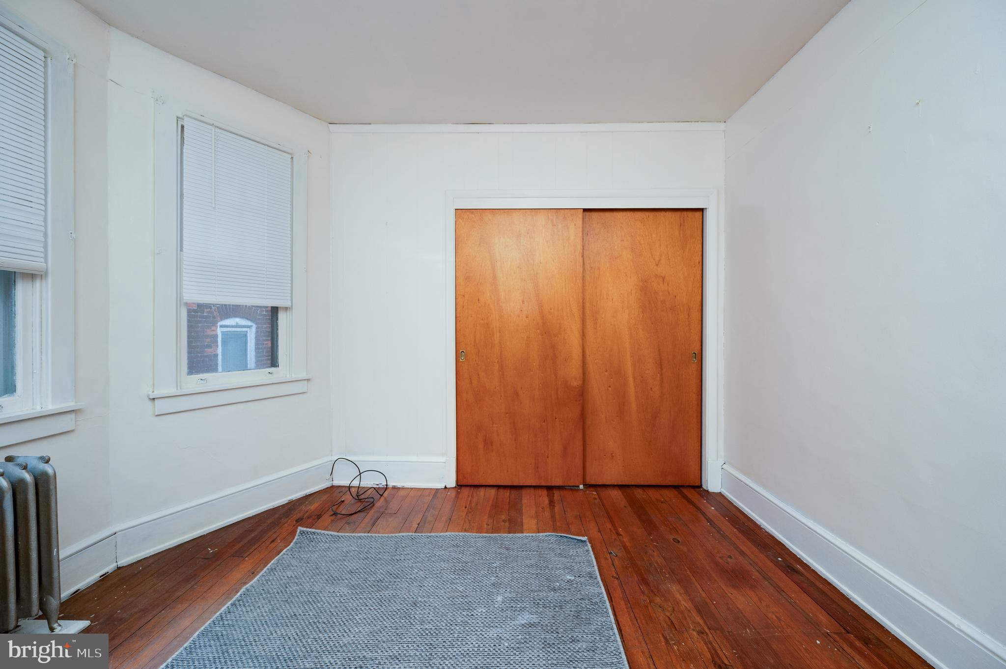 29 E 4TH STREET