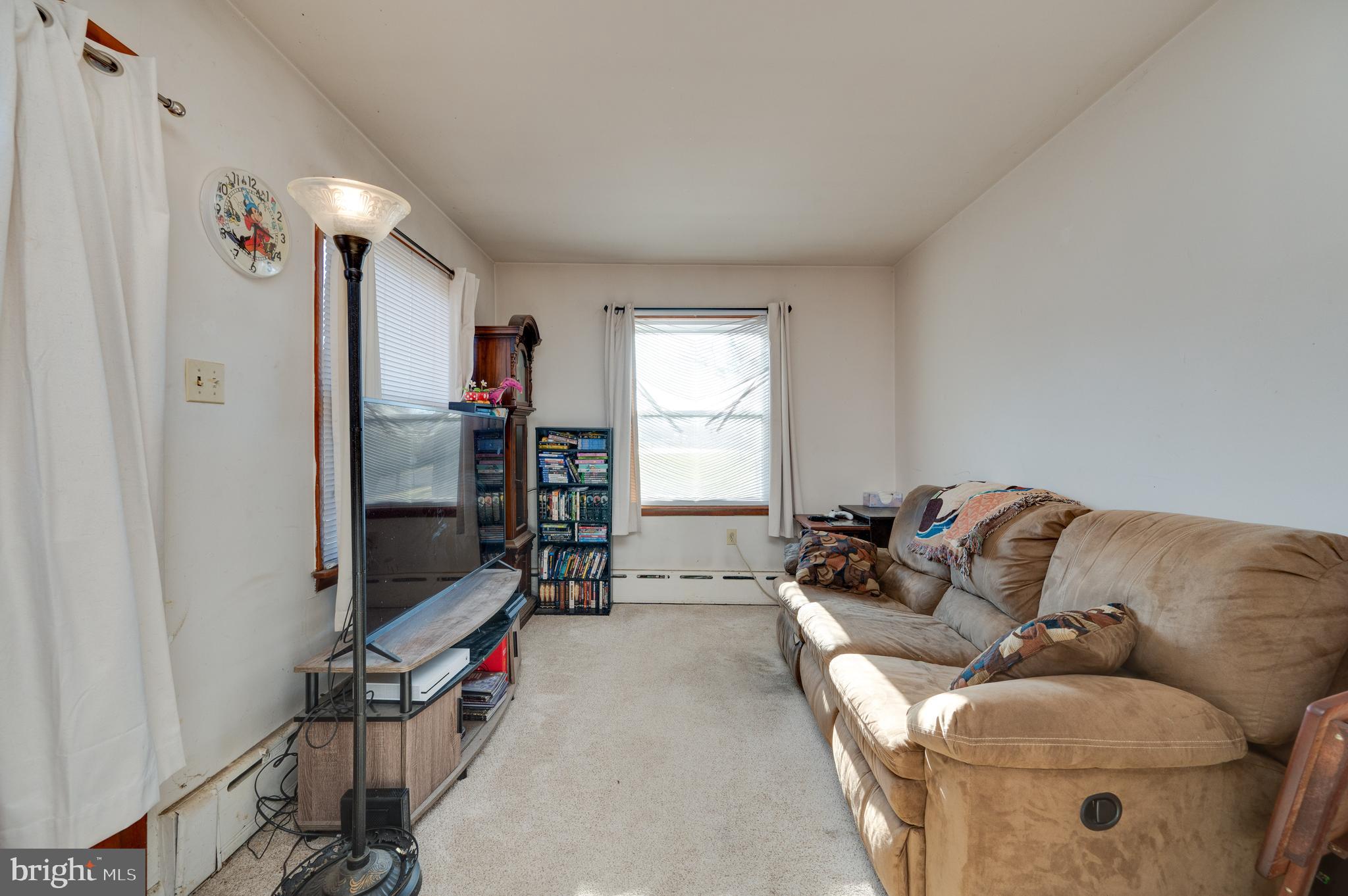713 N 7TH STREET