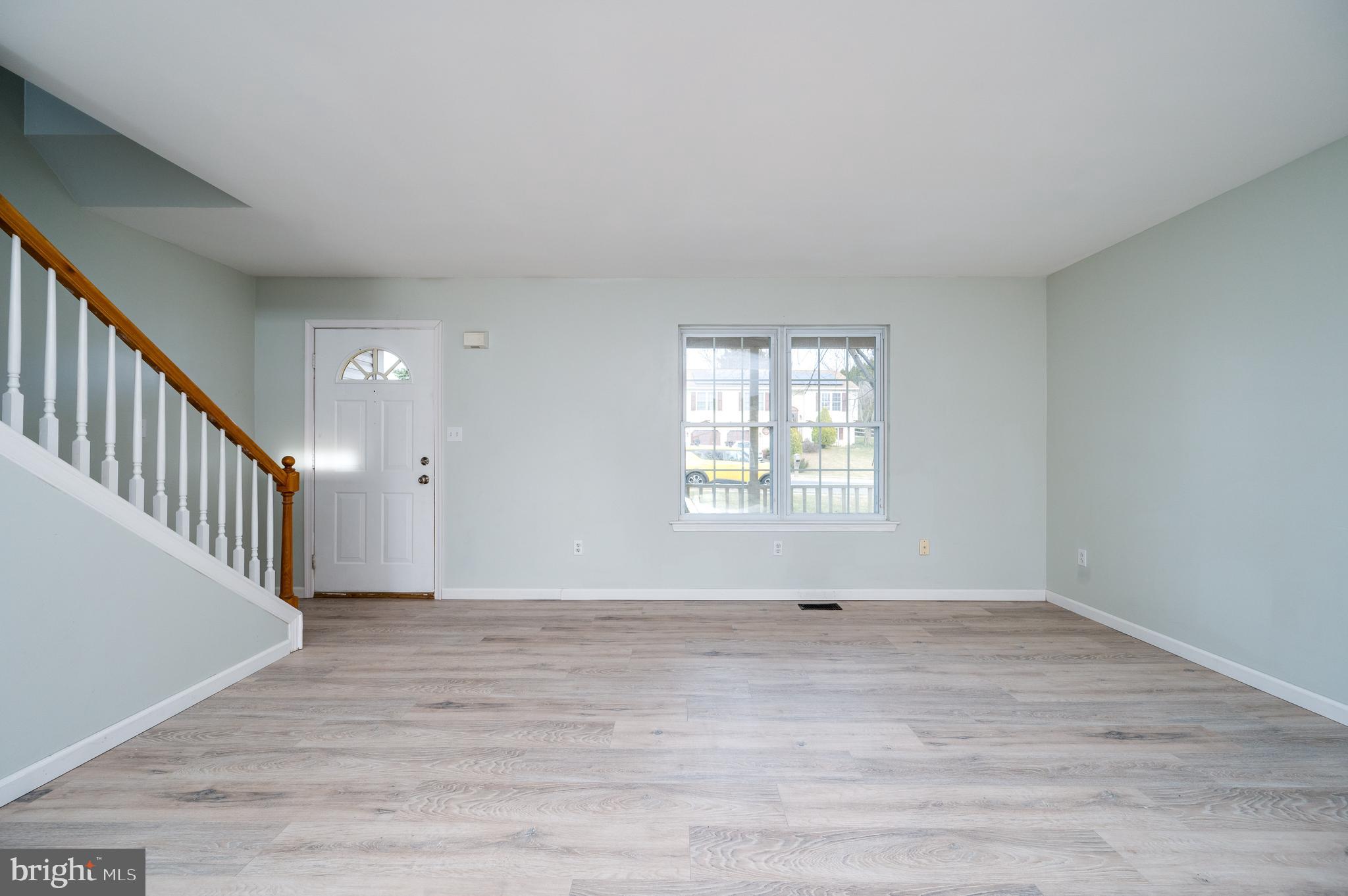 326 DOGWOOD LANE