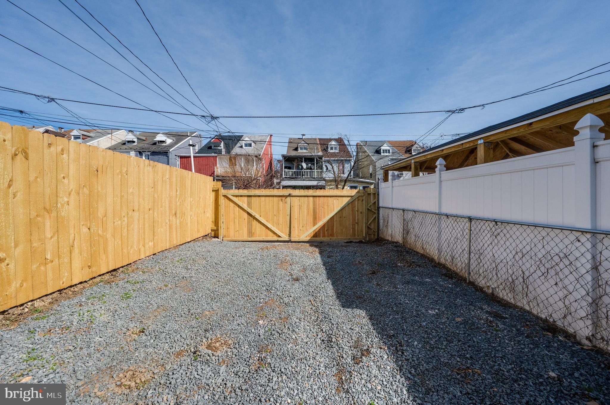 721 N FRONT STREET