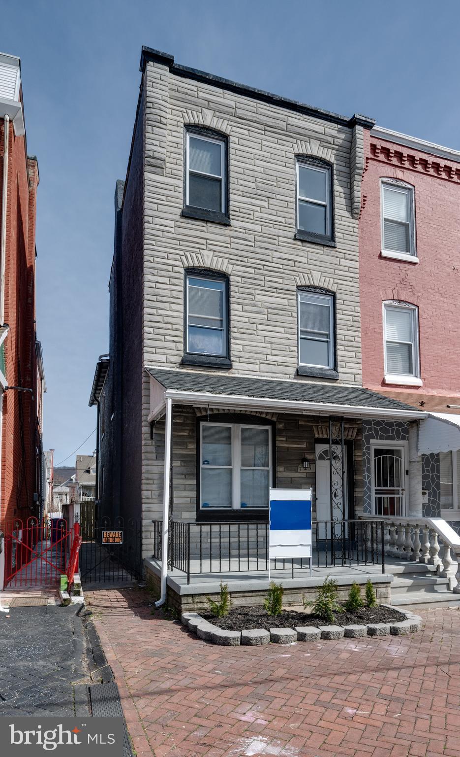 721 N FRONT STREET