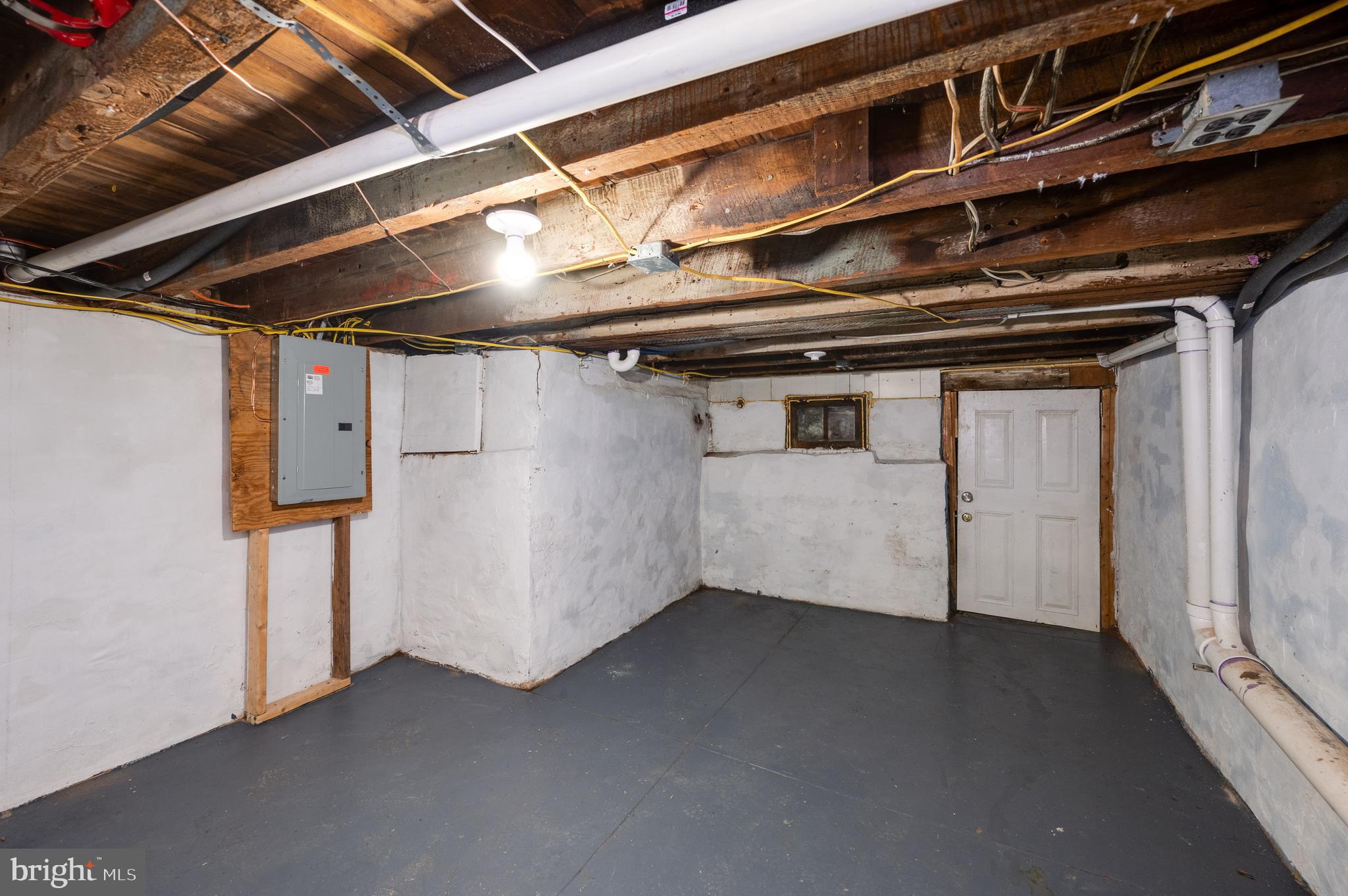 721 N FRONT STREET