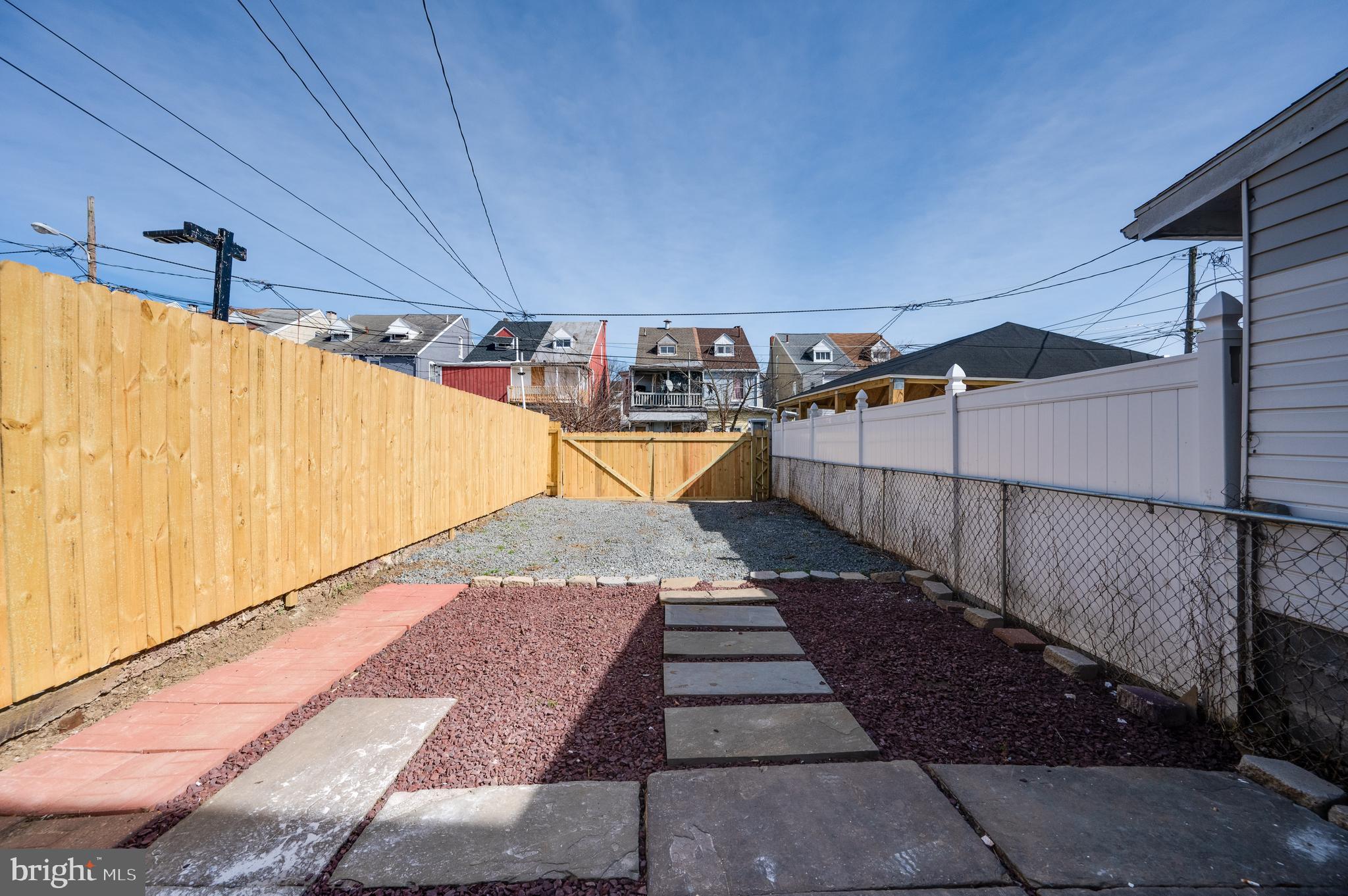 721 N FRONT STREET