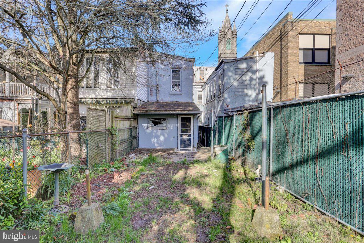 339 S 5TH STREET