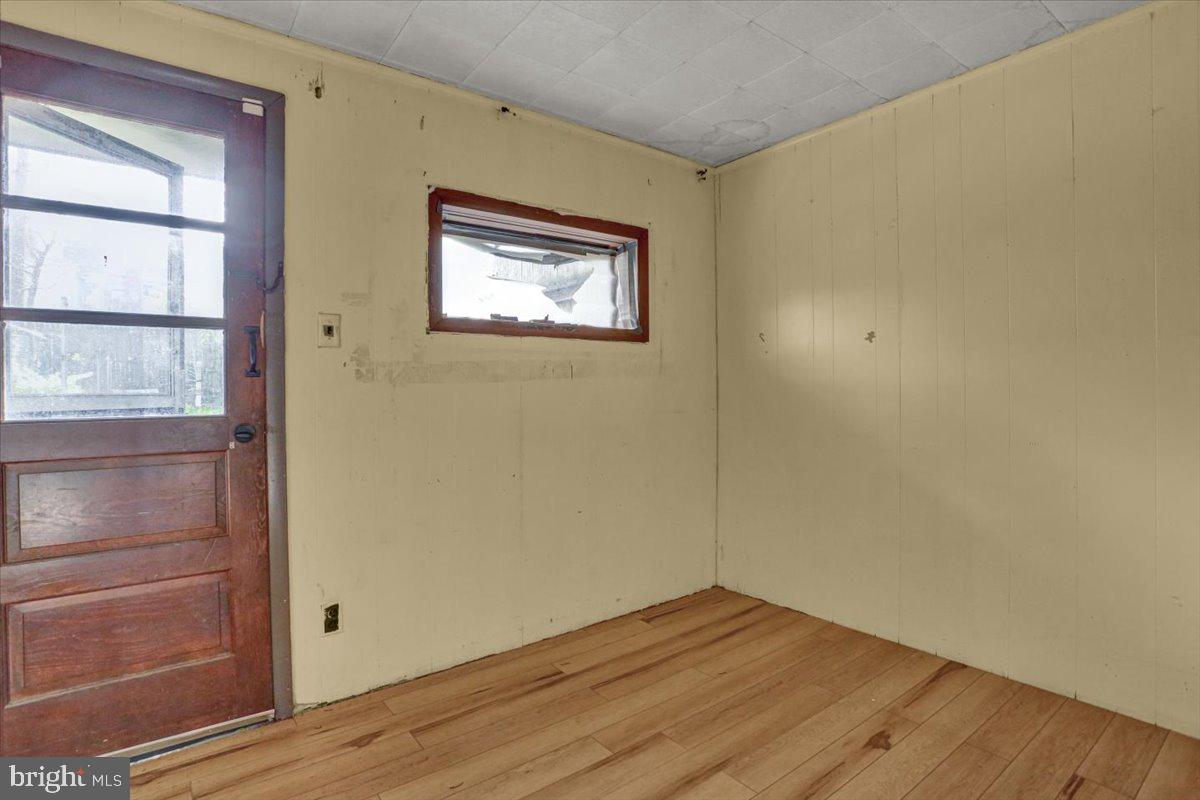 339 S 5TH STREET
