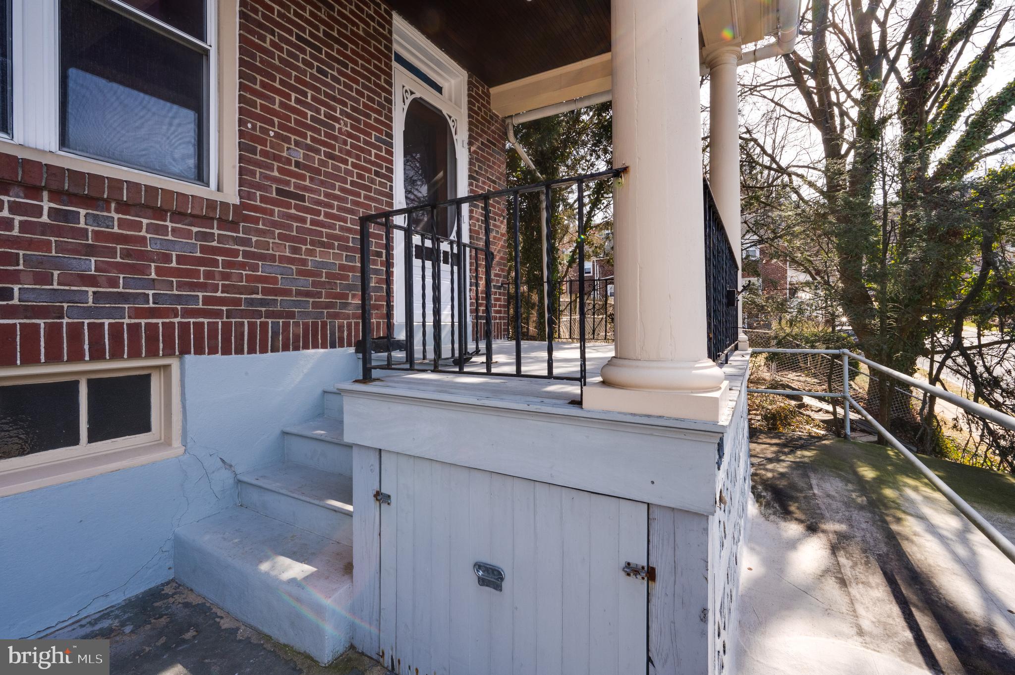 521 S 19TH STREET