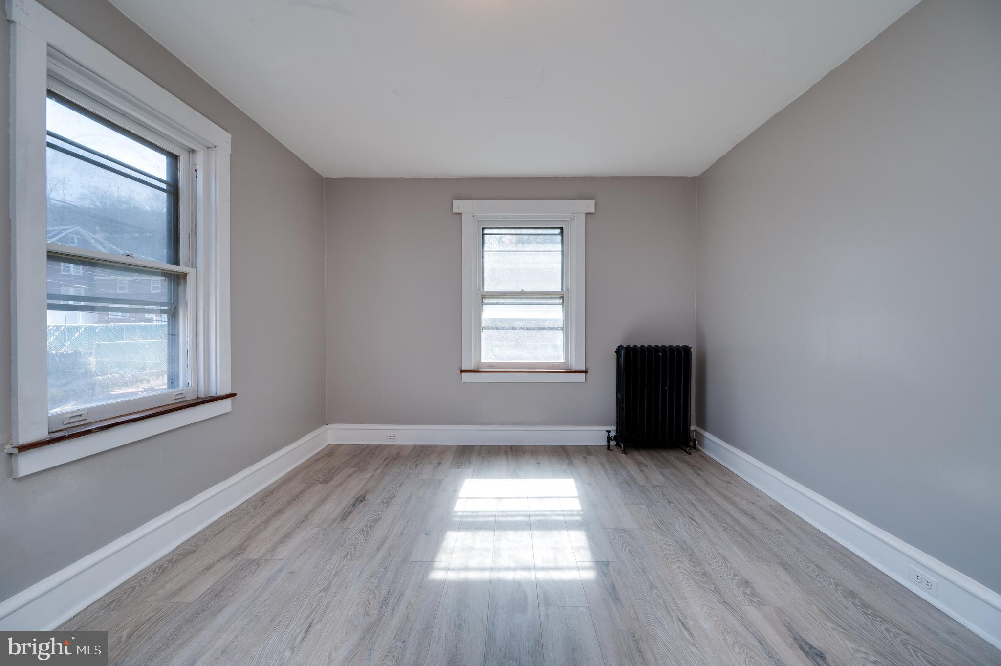 521 S 19TH STREET