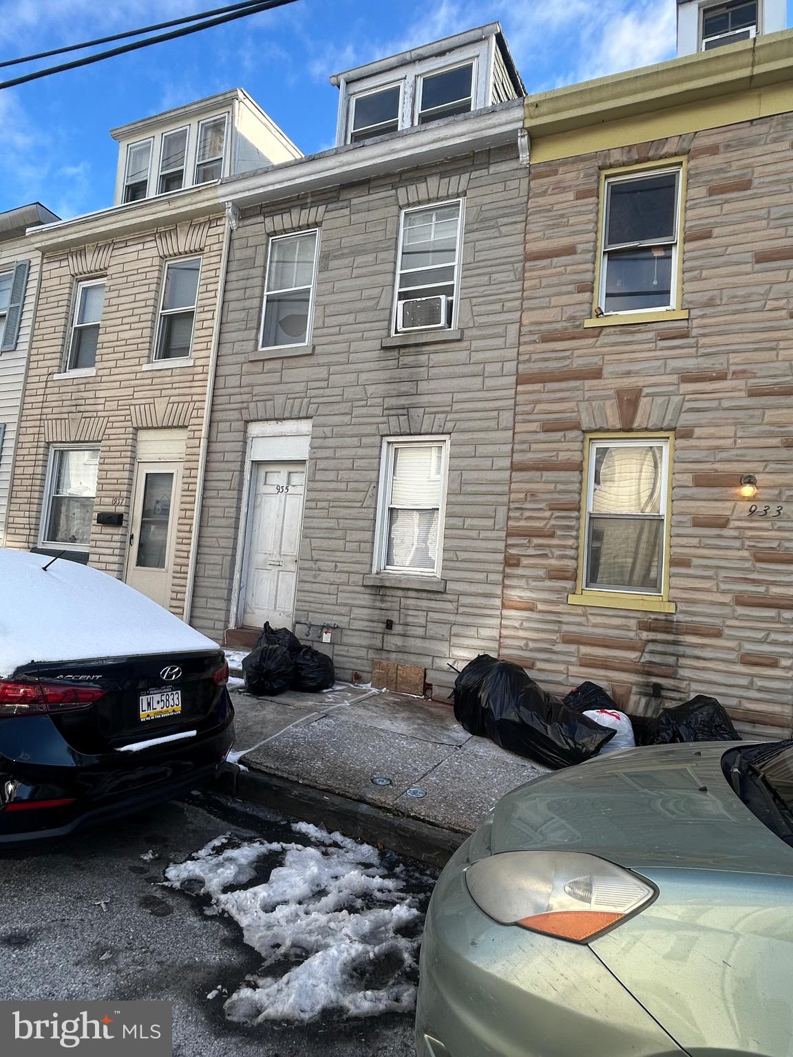 935 CHURCH STREET