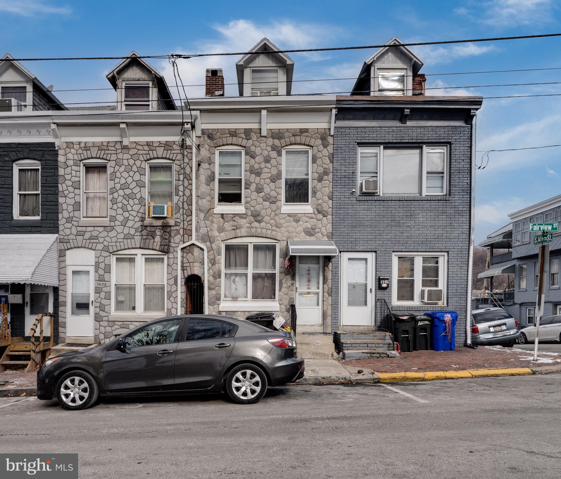 1437 FAIRVIEW STREET