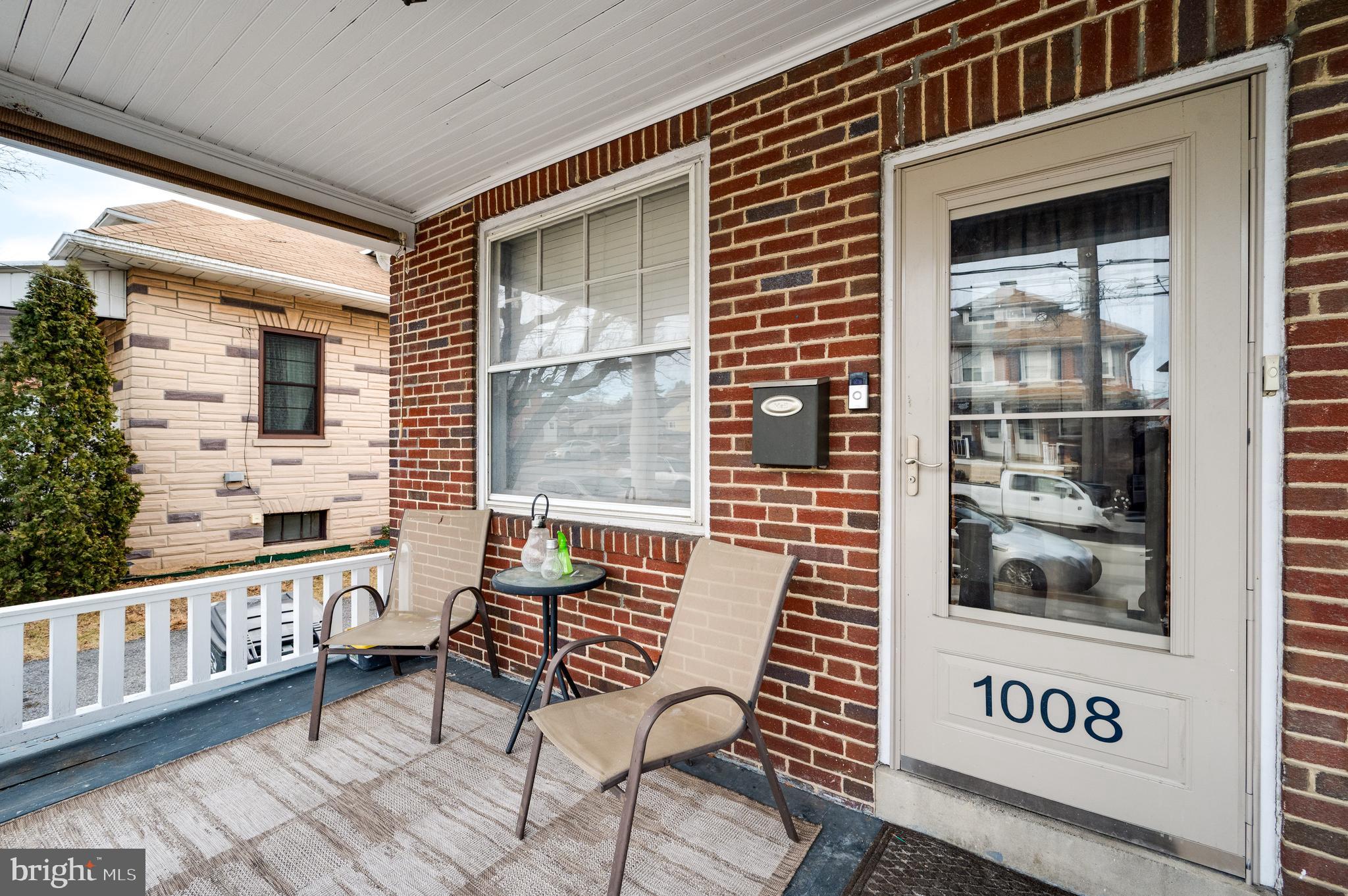1008 E BELLEVUE AVENUE