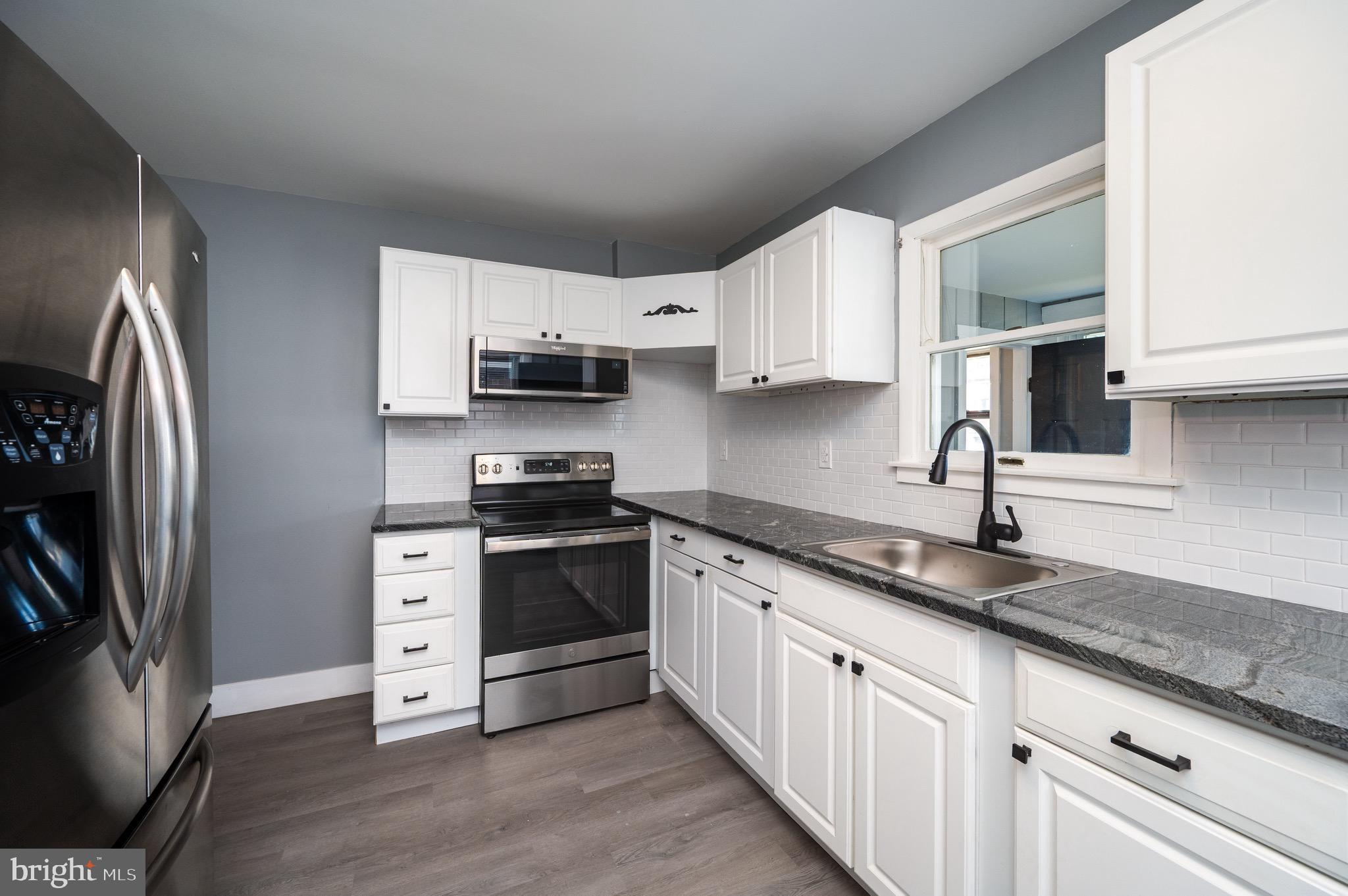 2249 CLEVELAND