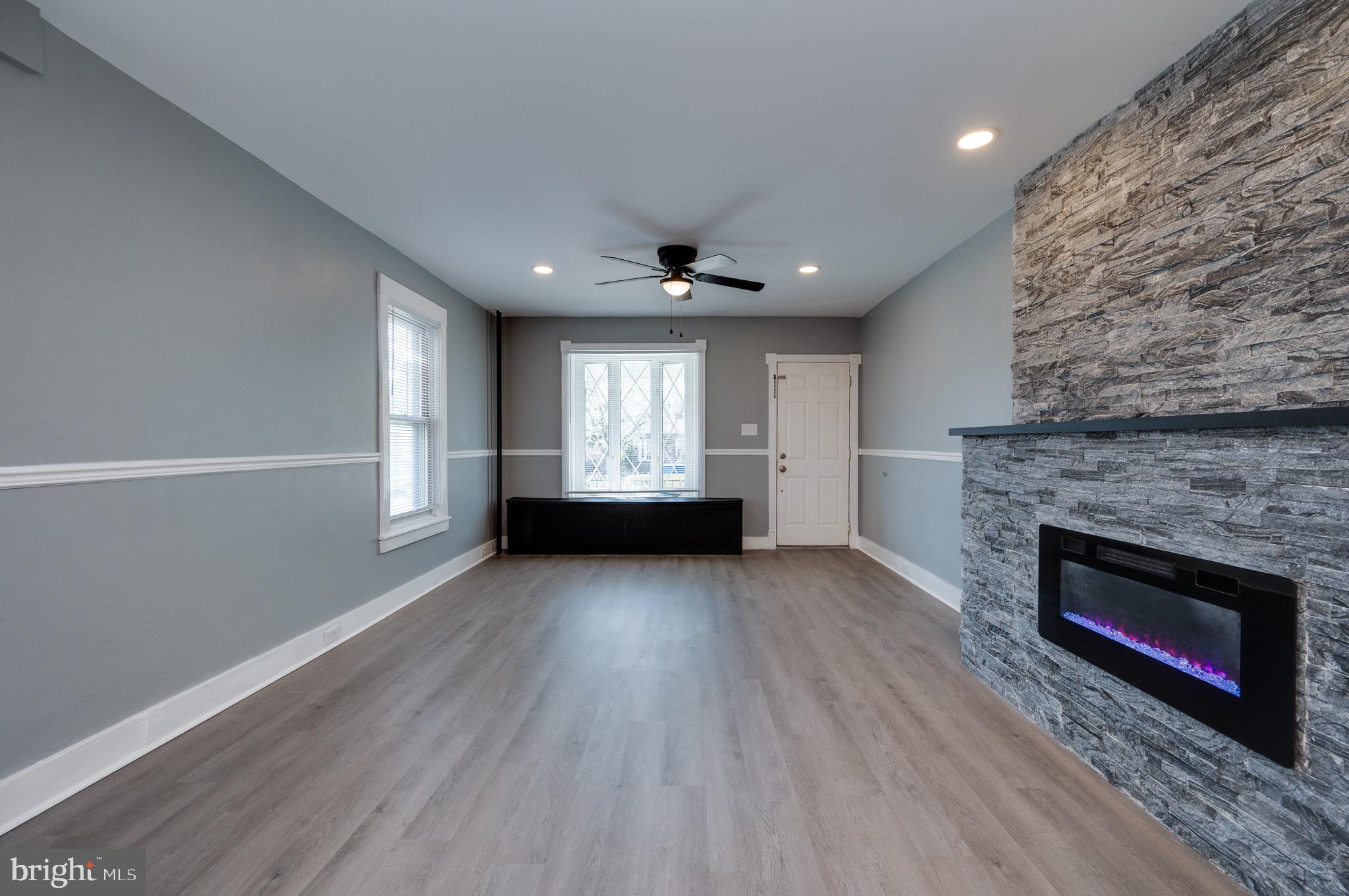 2249 CLEVELAND