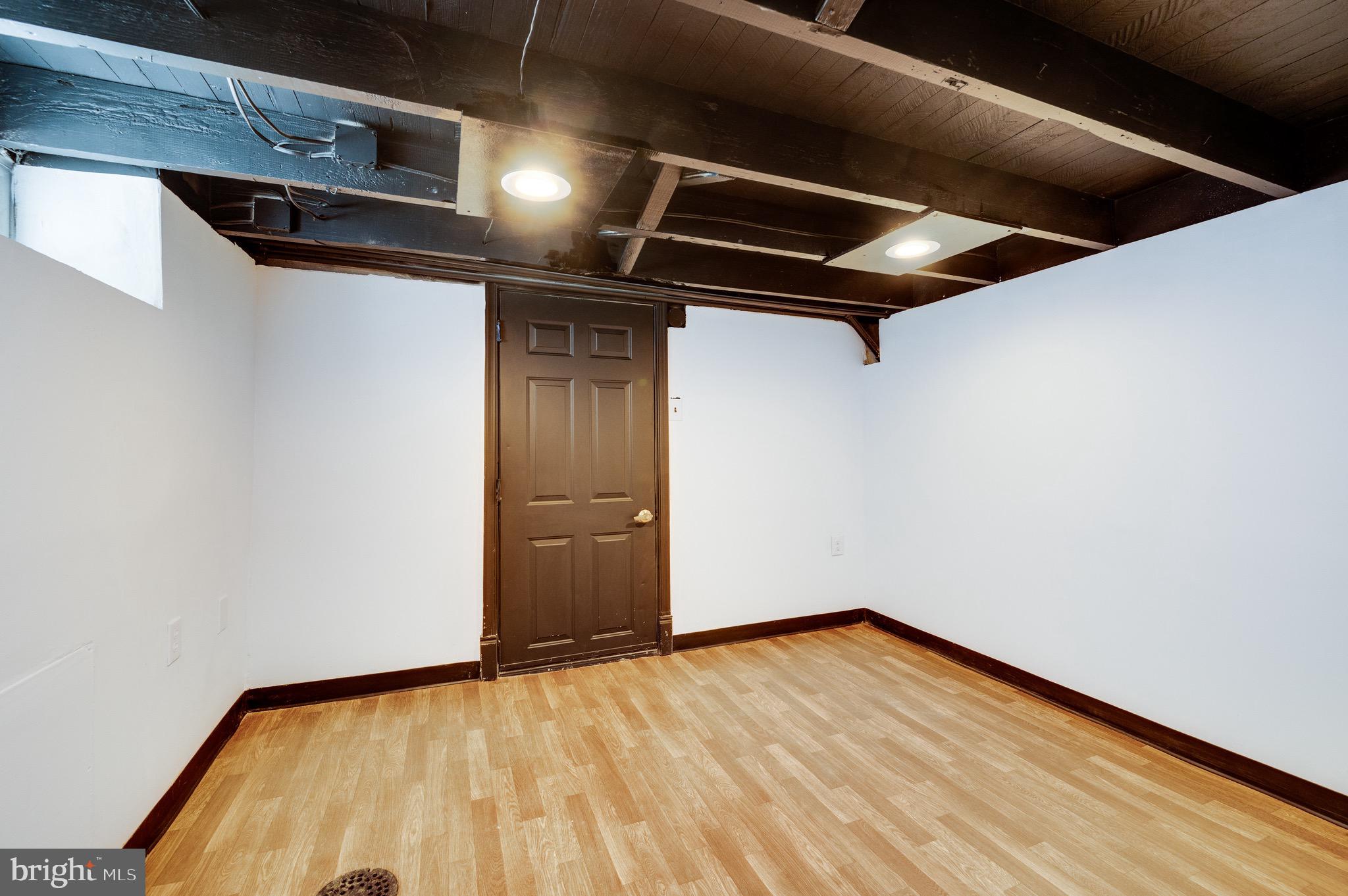 2249 CLEVELAND