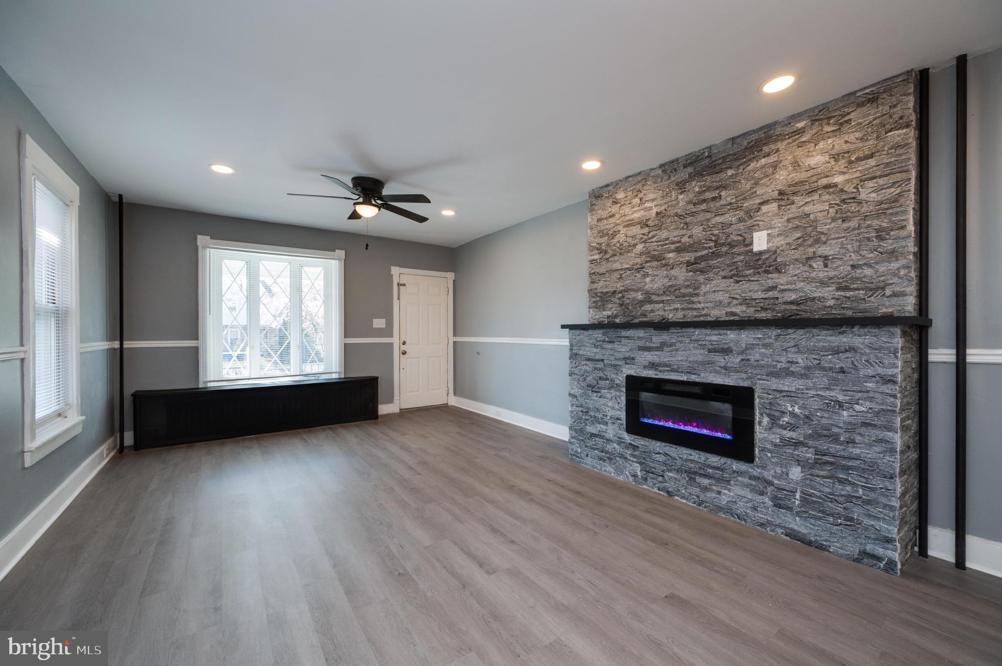 2249 CLEVELAND