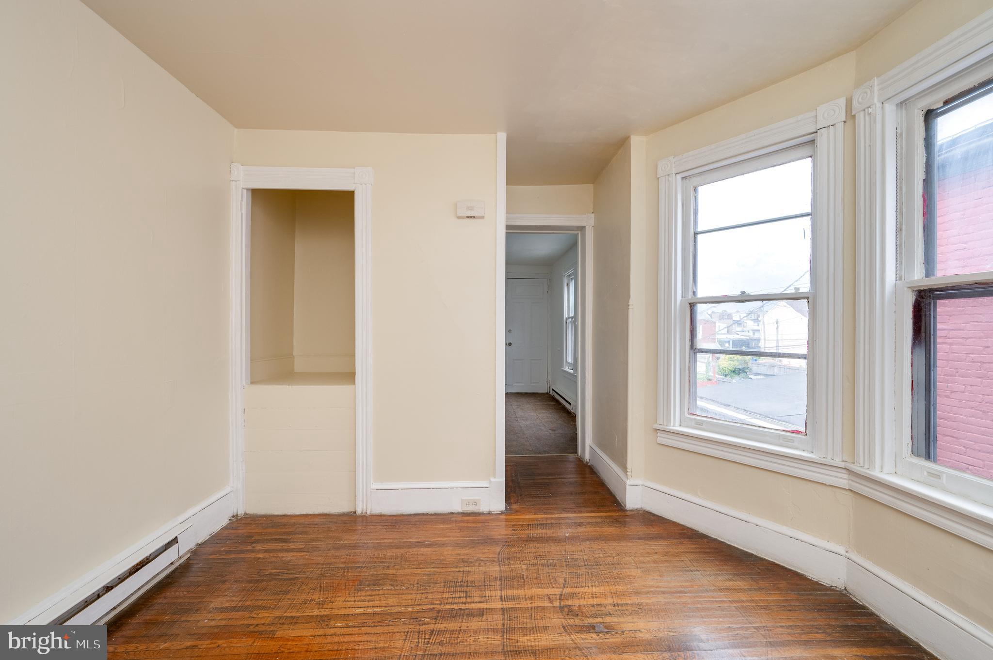 1302 N 10TH STREET