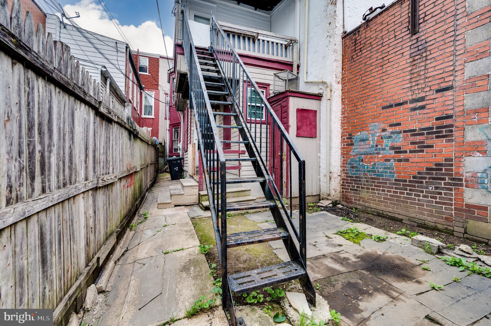 1302 N 10TH STREET