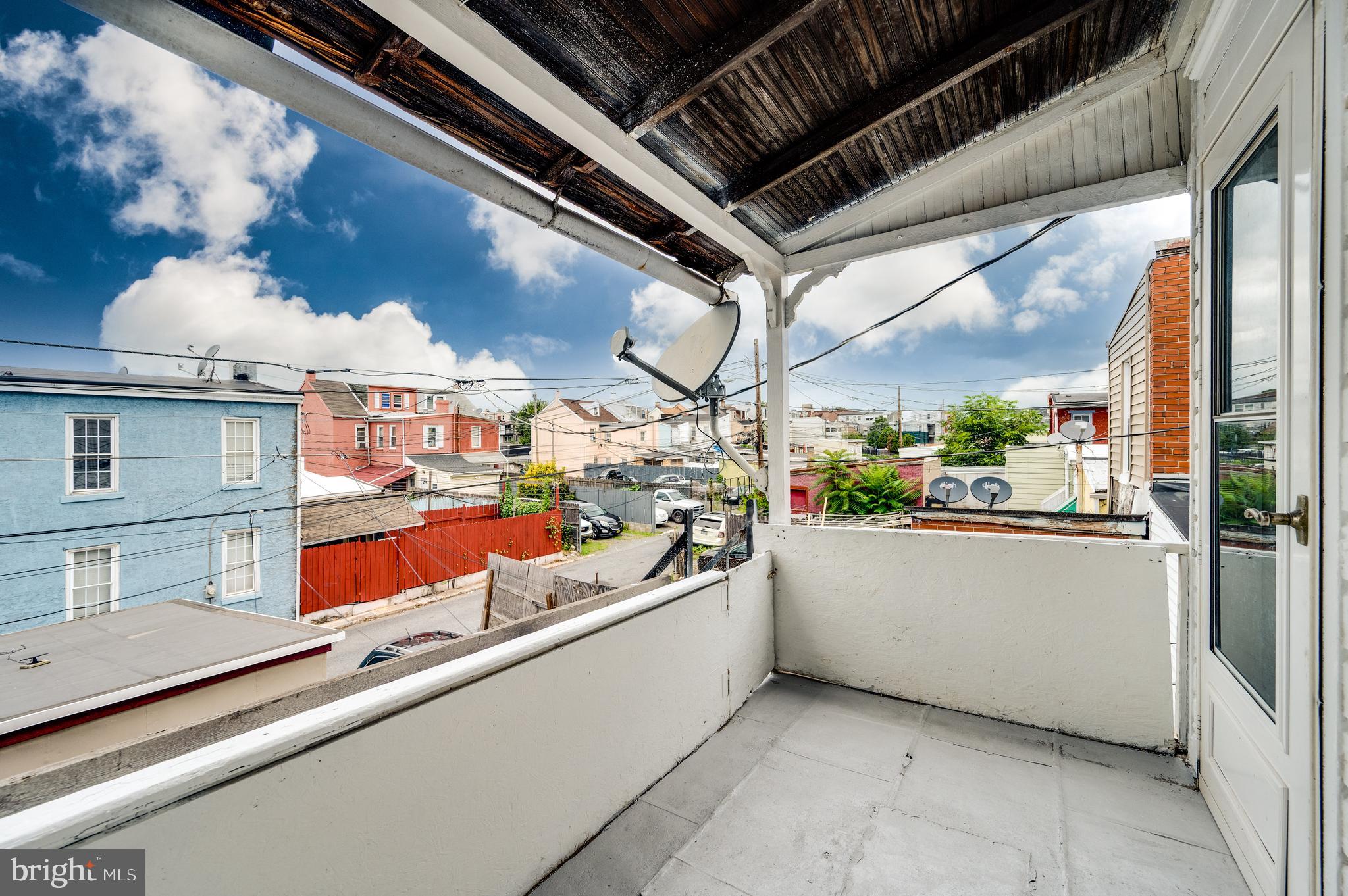 1302 N 10TH STREET