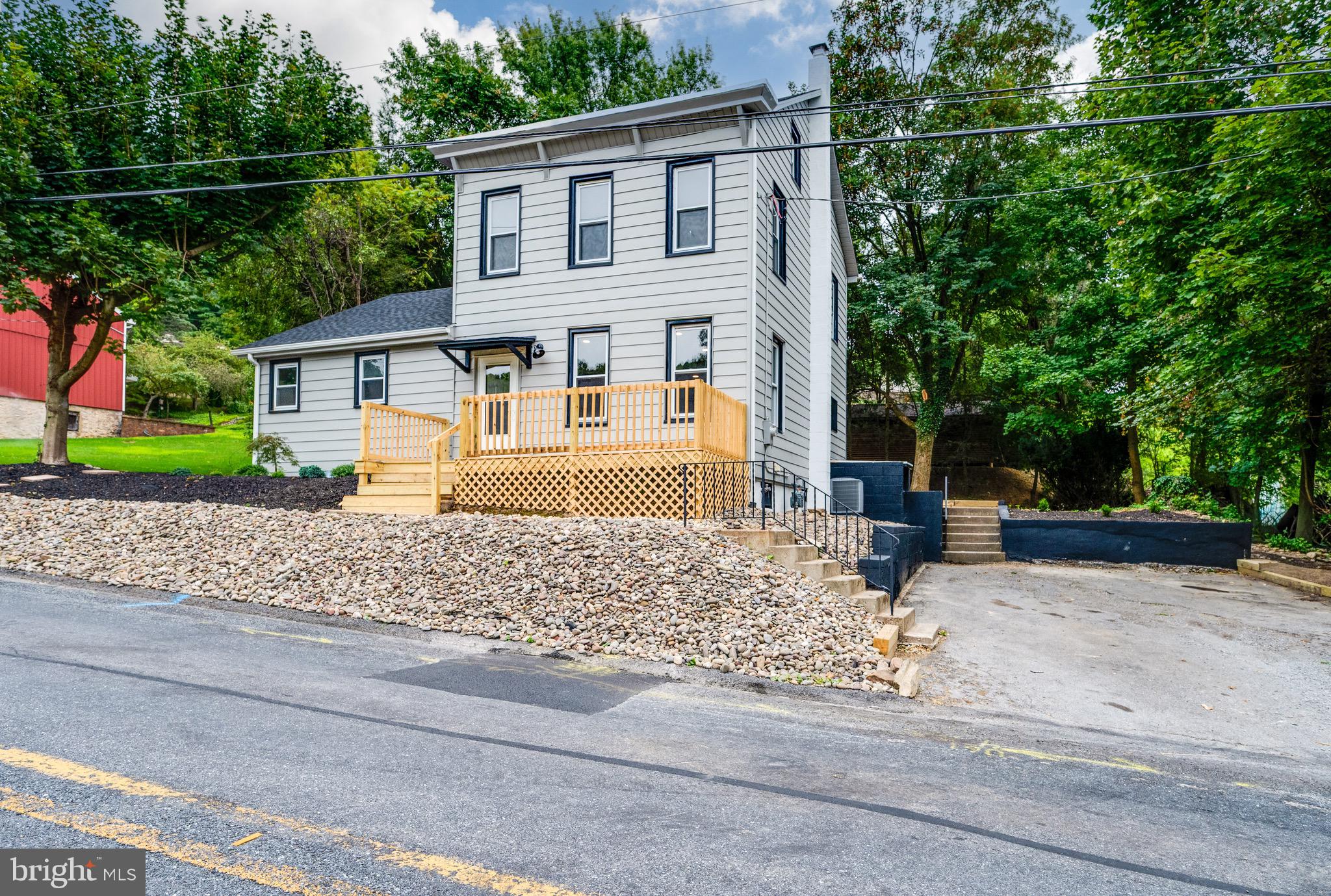 2118 ELIZABETH AVENUE