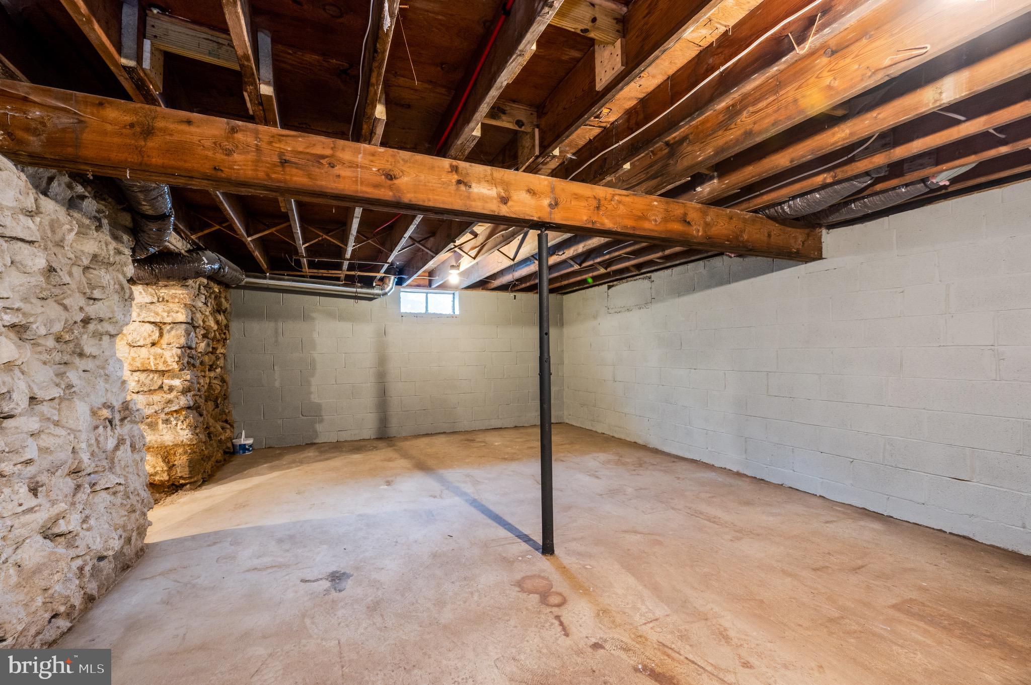 2118 ELIZABETH AVENUE