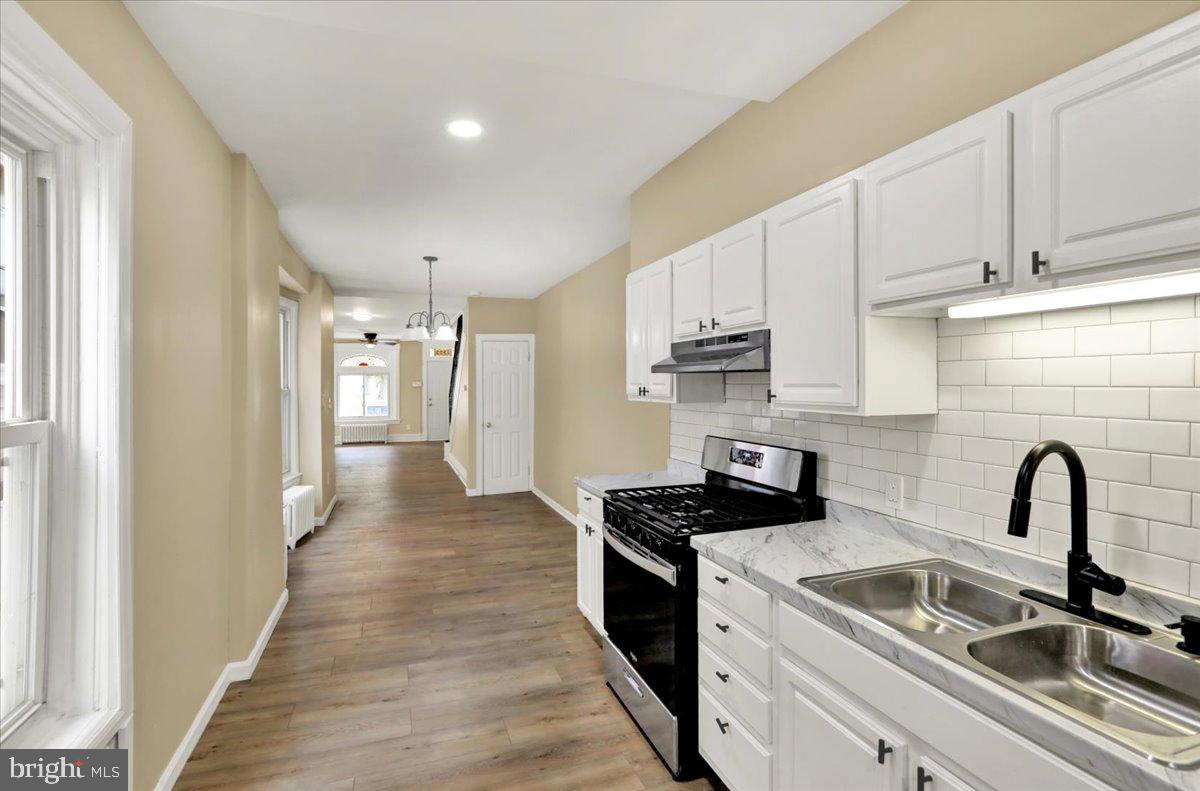 1323 WALNUT STREET
