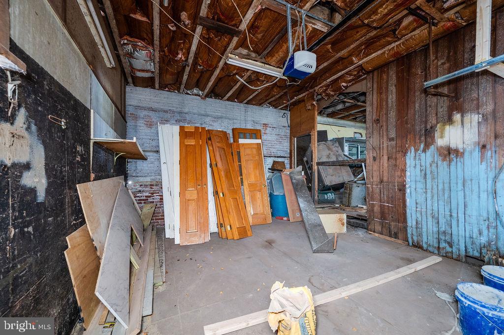 353 N 4TH STREET