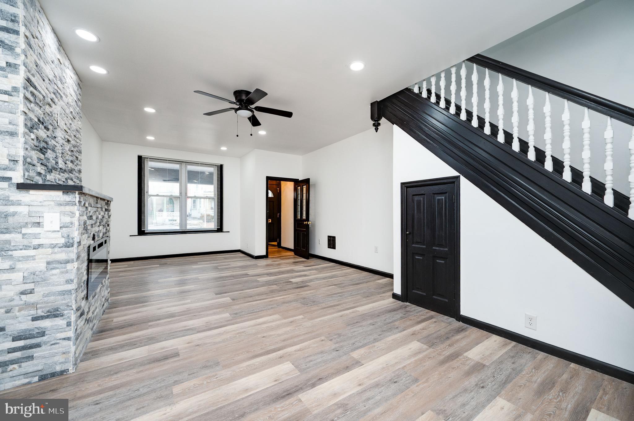 945 N 5TH STREET