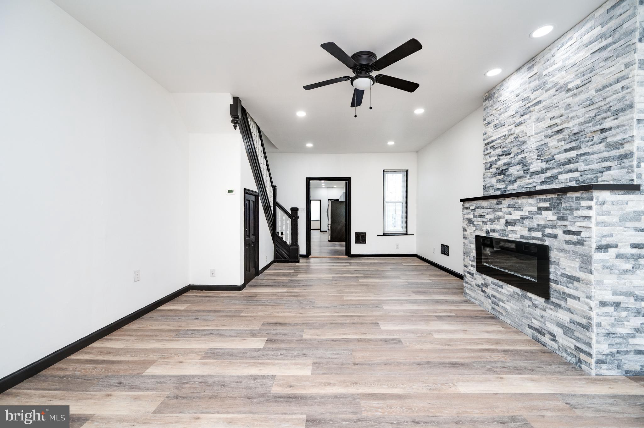 945 N 5TH STREET