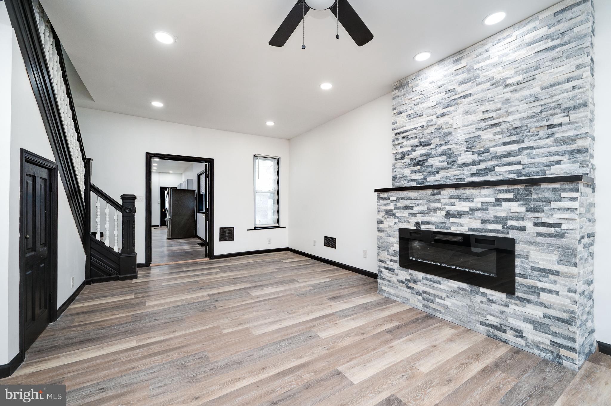 945 N 5TH STREET