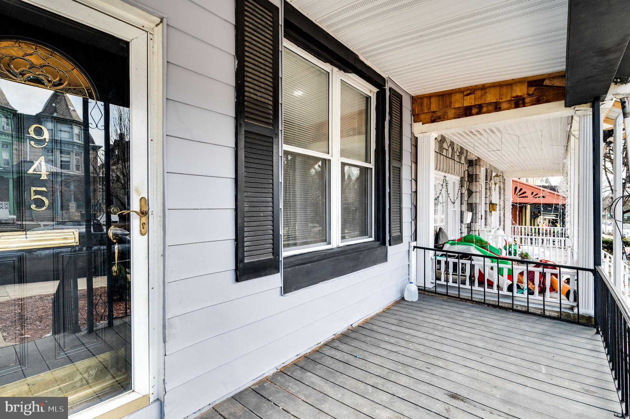 945 N 5TH STREET