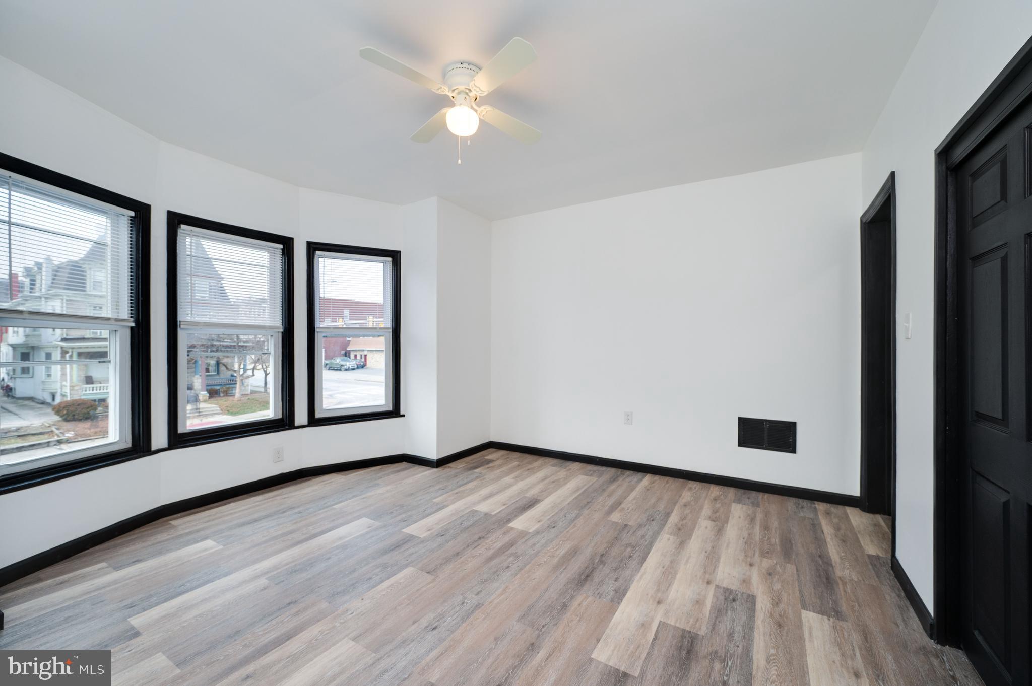 945 N 5TH STREET