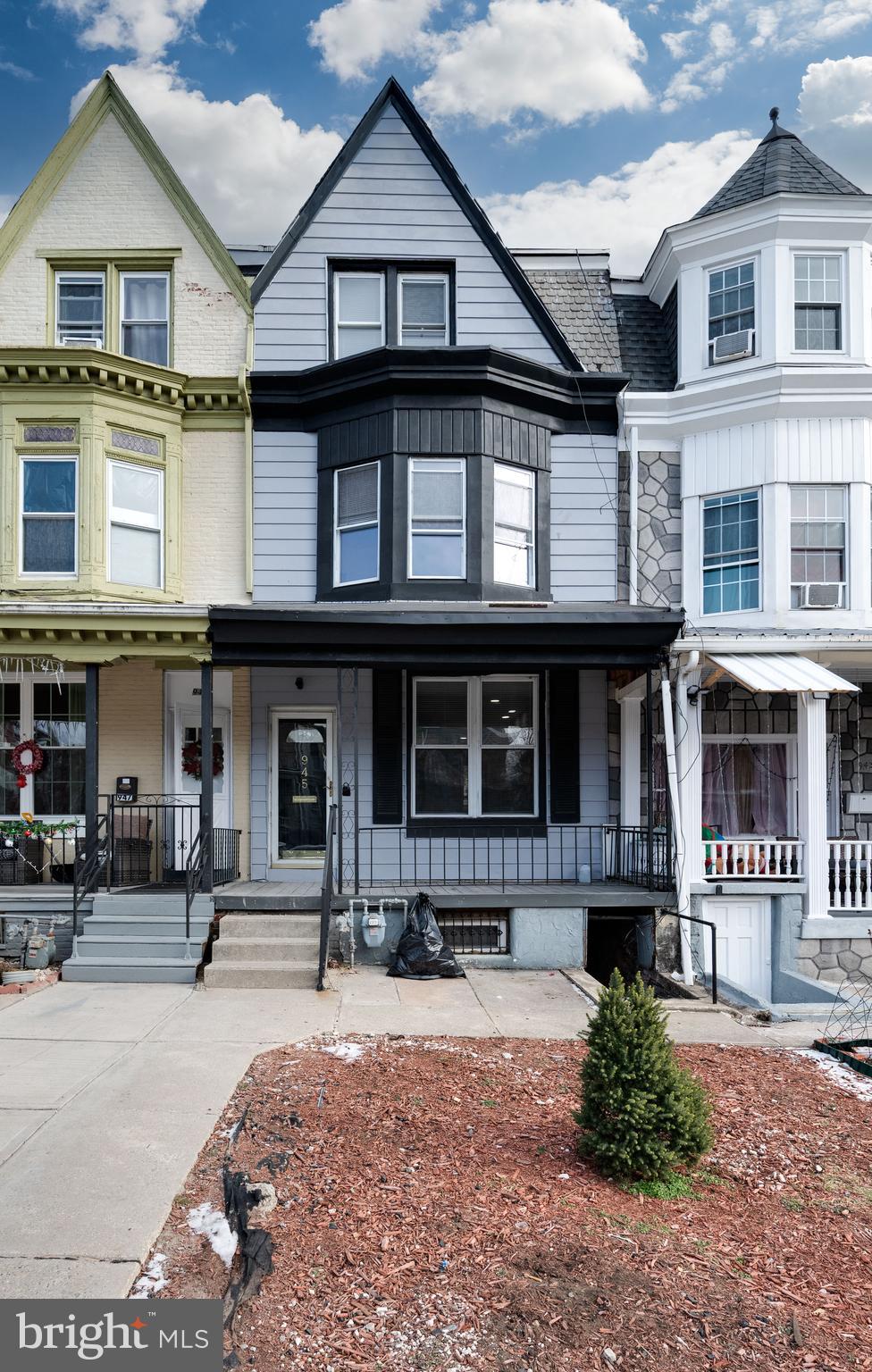 945 N 5TH STREET