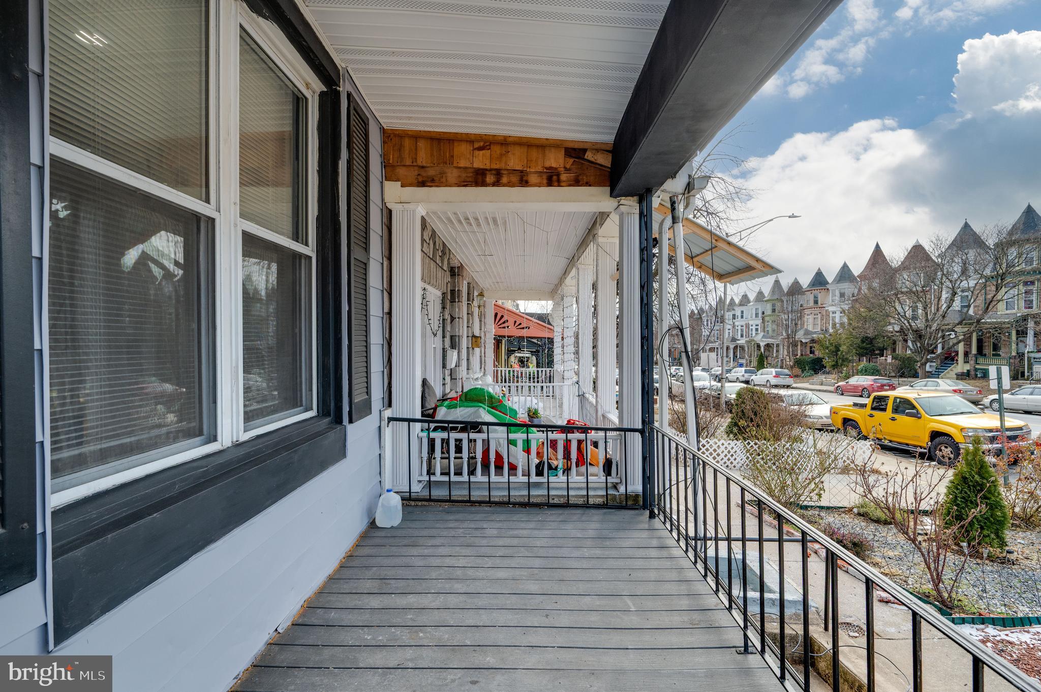 945 N 5TH STREET