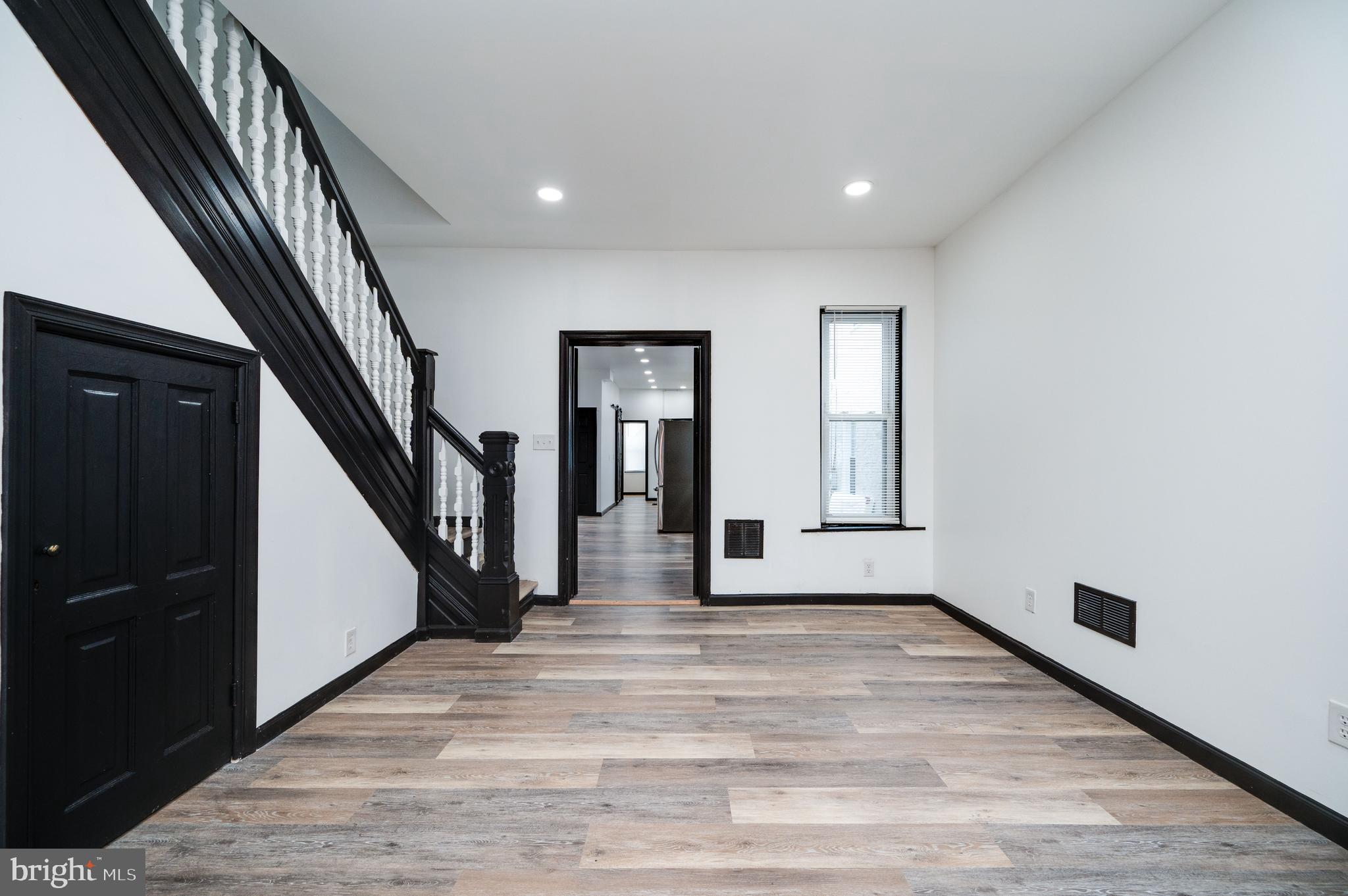945 N 5TH STREET