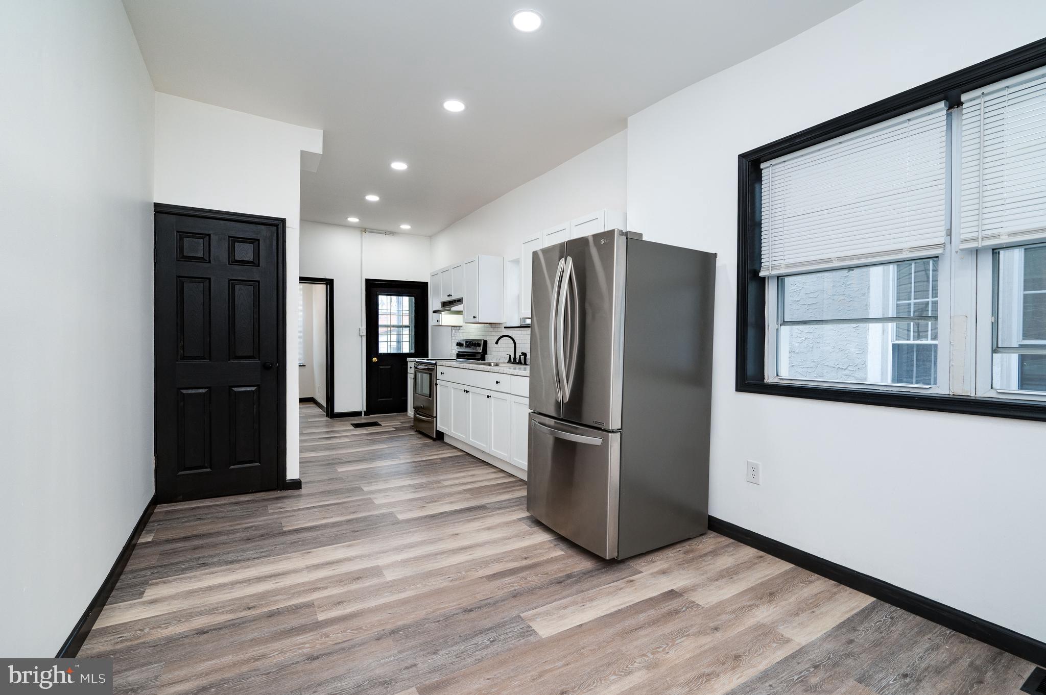 945 N 5TH STREET