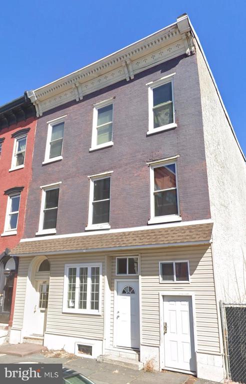 127 S 3RD STREET