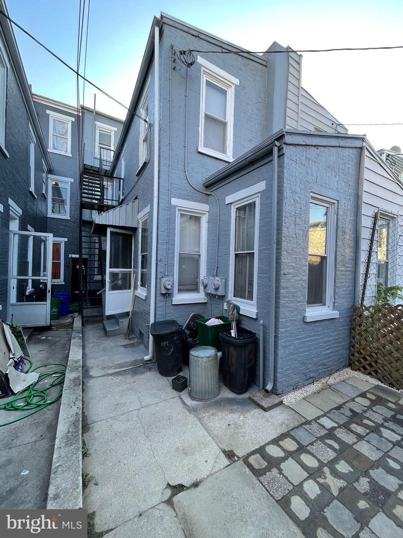 113 W OLEY STREET