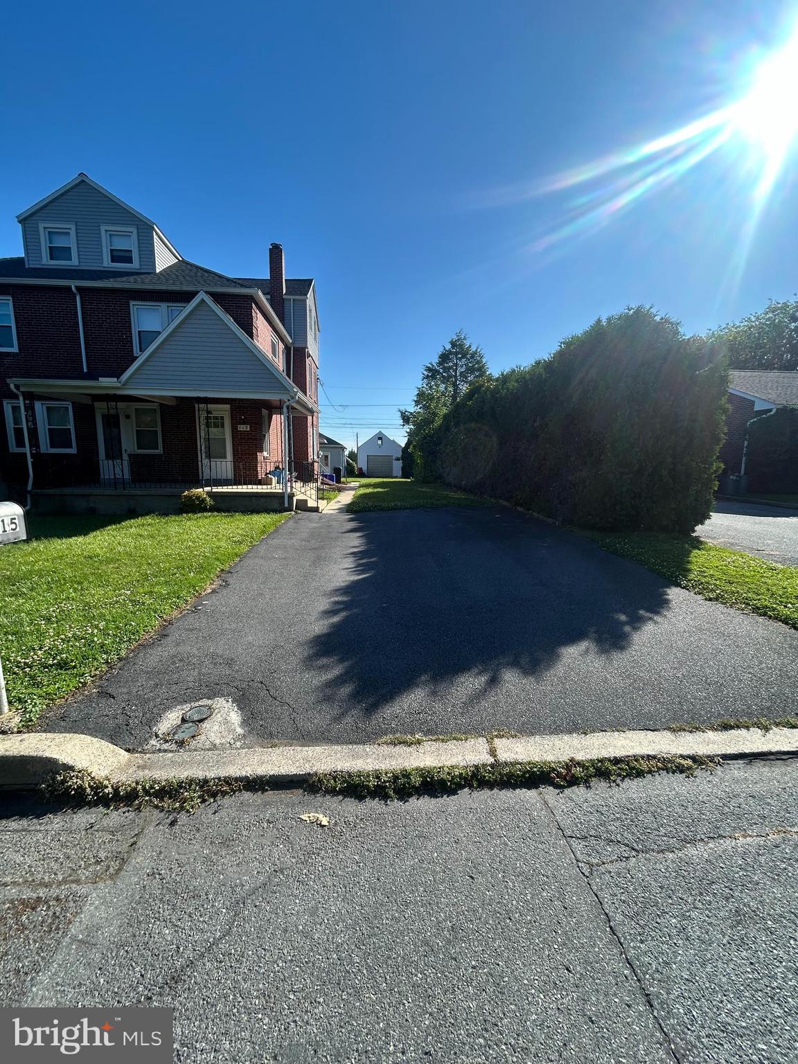 115 DIAMOND STREET