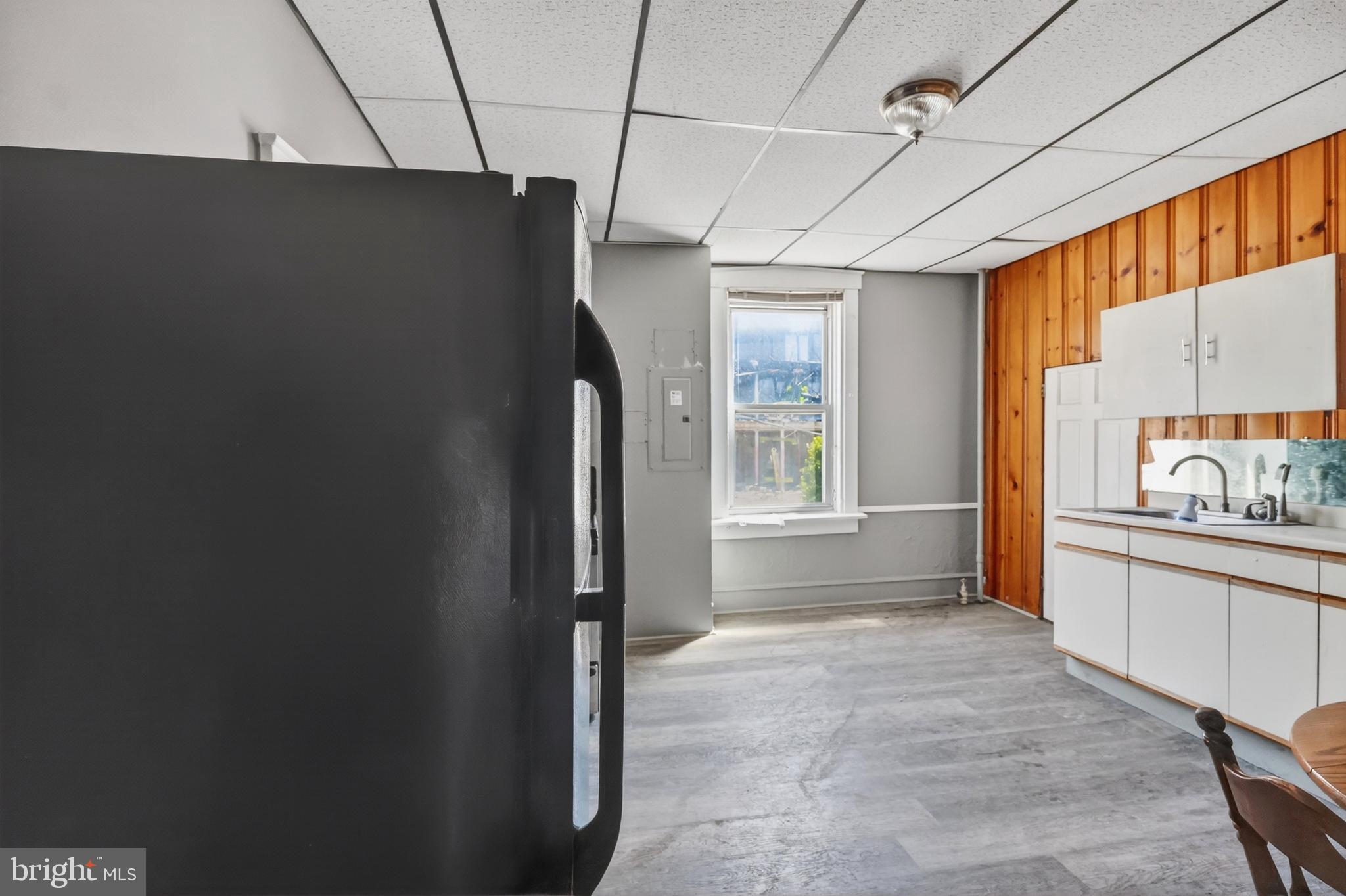 546 S 9TH STREET