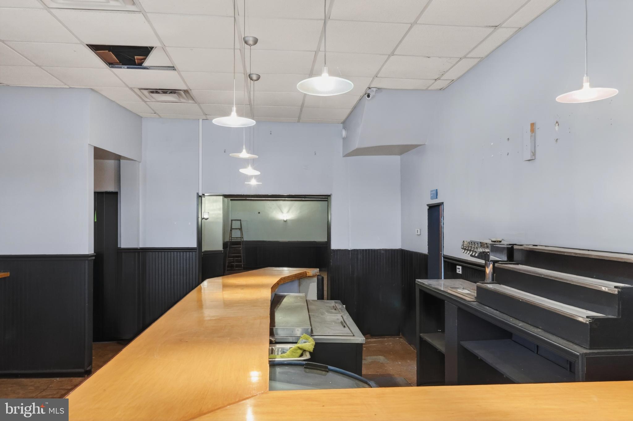 546 S 9TH STREET