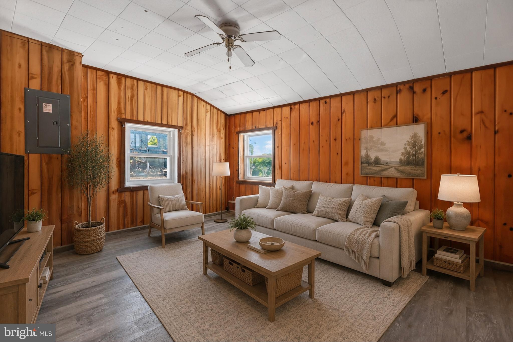 546 S 9TH STREET