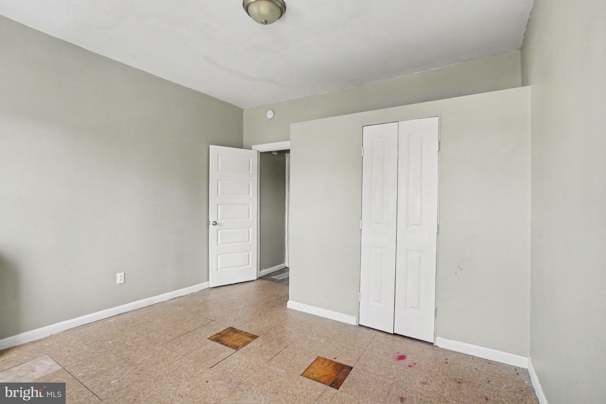 1105 GREEN STREET