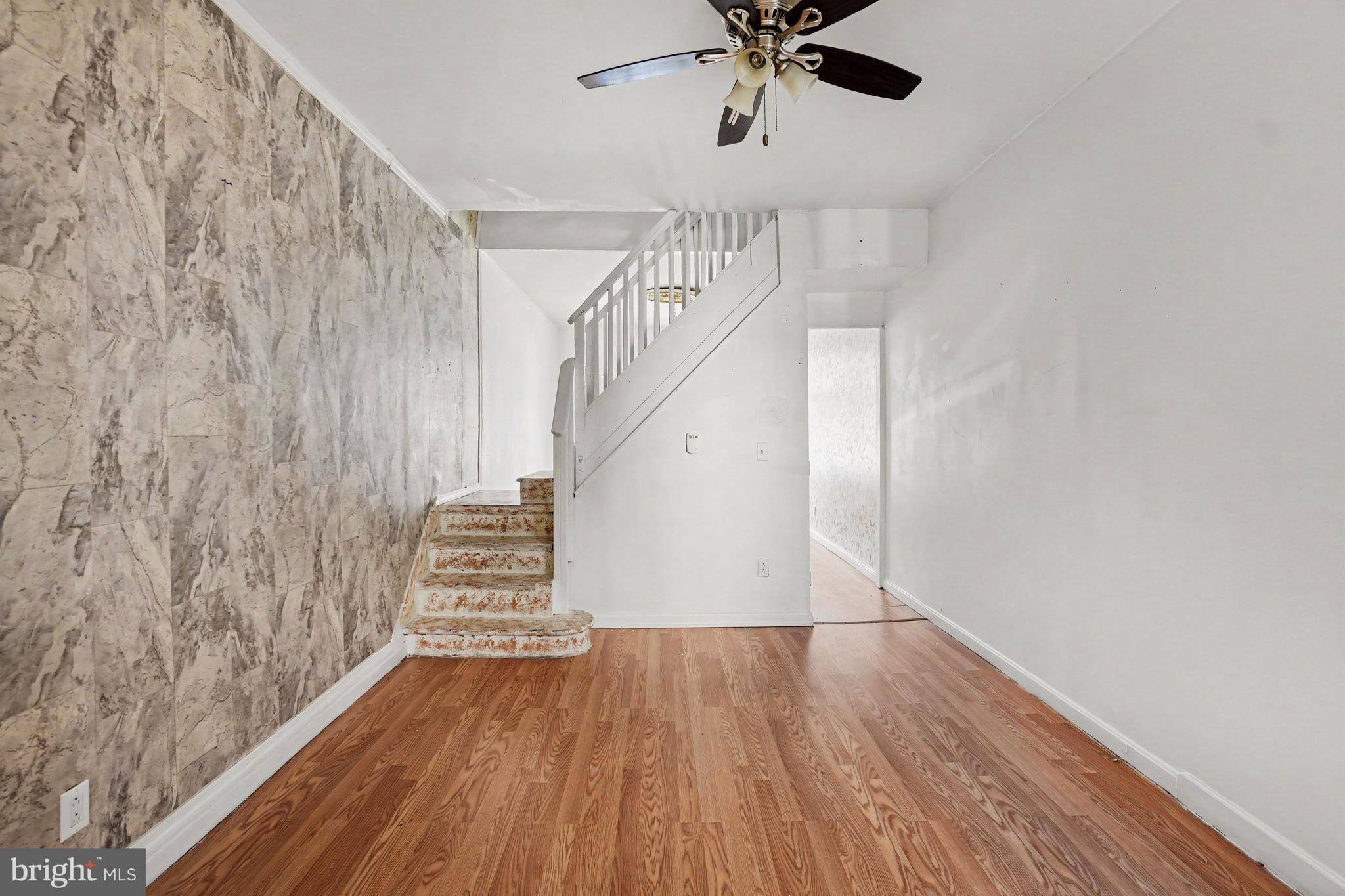 1105 GREEN STREET
