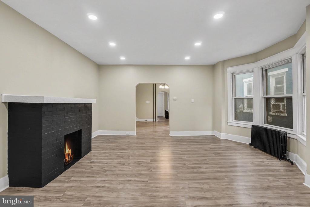 551 N 11TH STREET