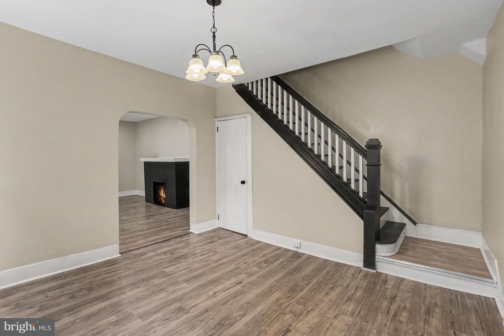 551 N 11TH STREET