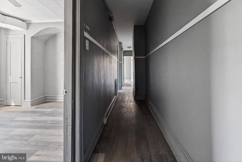 546 S 9TH STREET