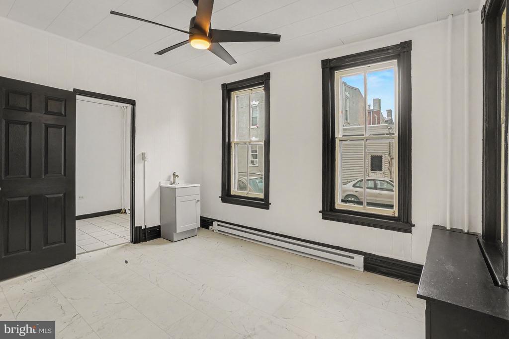 929 PIKE STREET