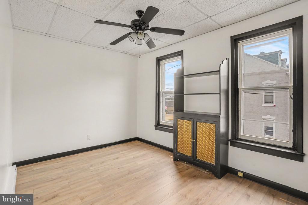 929 PIKE STREET
